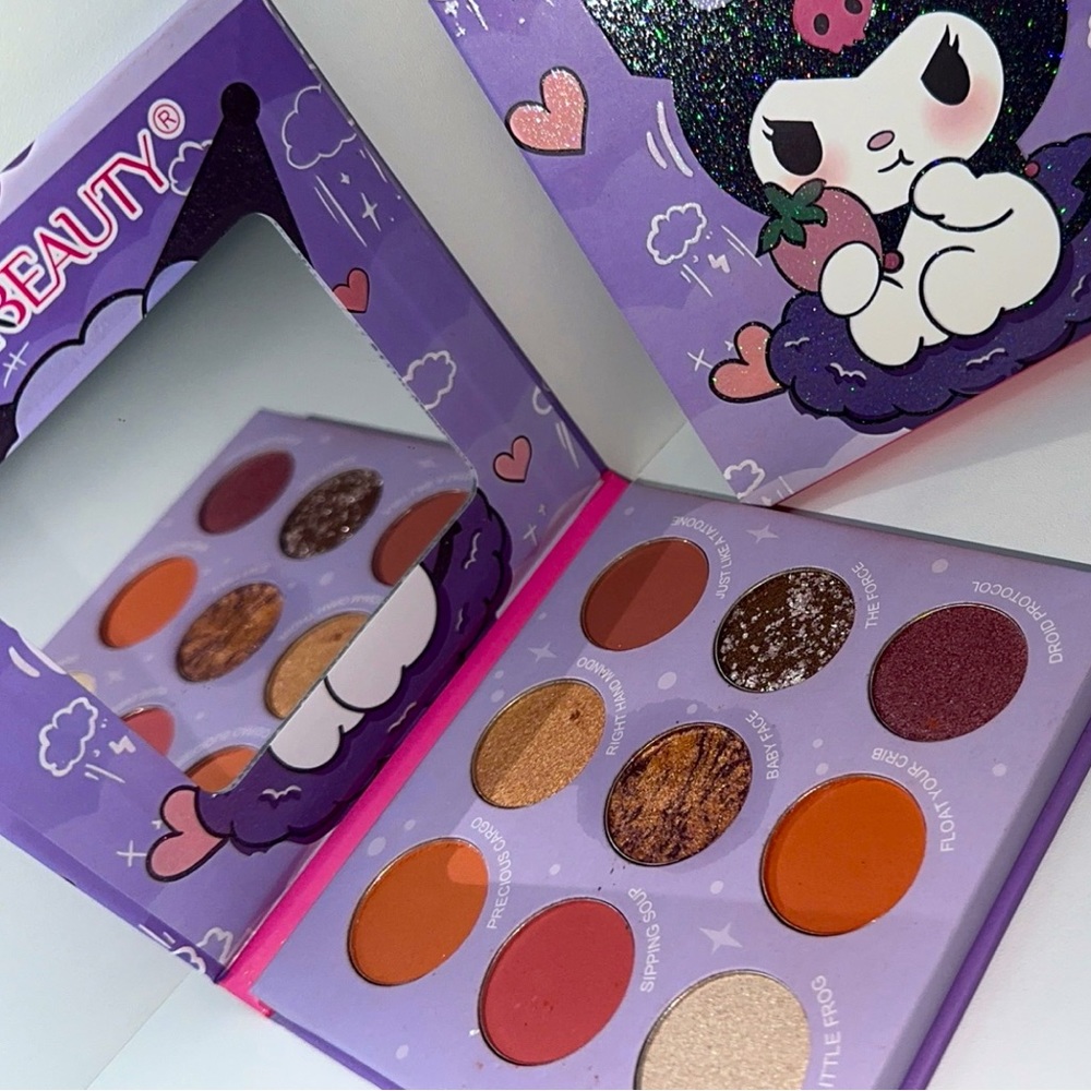 PureBeauty Kuromi mini eyeshadow palette 💜